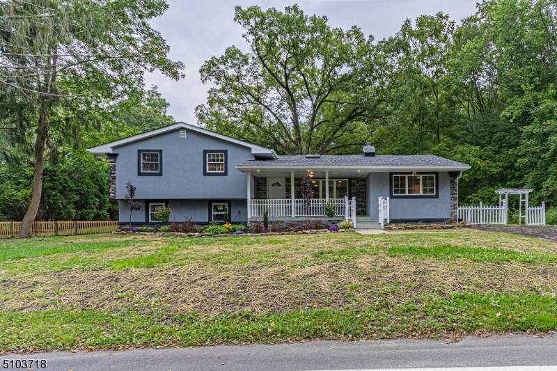 66 Silver Grove Rd - Photo 1