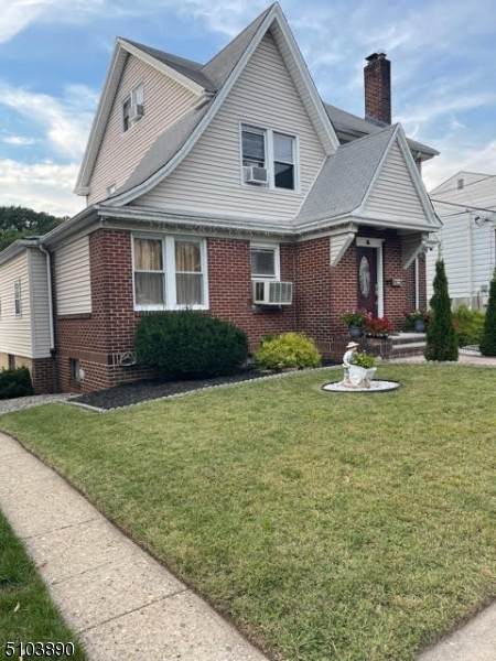 23 Webster Ave - Photo 1