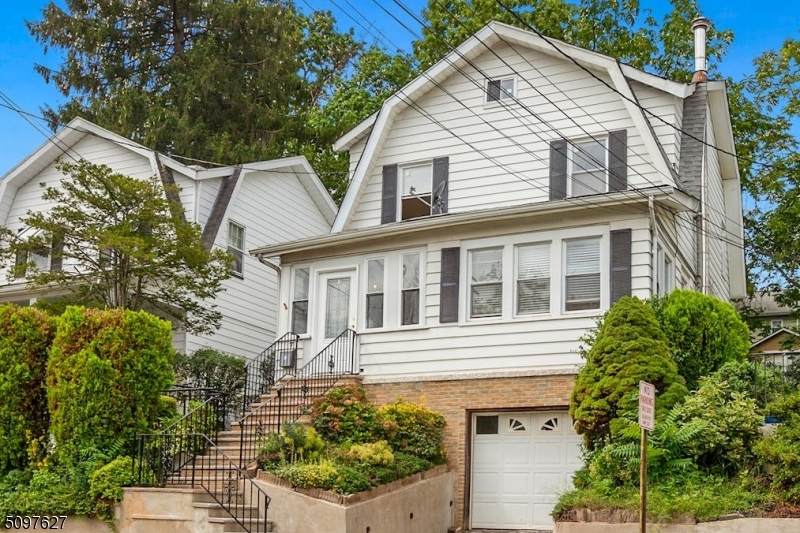 7 Pine St - Photo 1