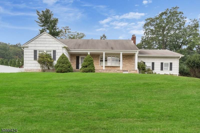 114 Dorothy Dr - Photo 1