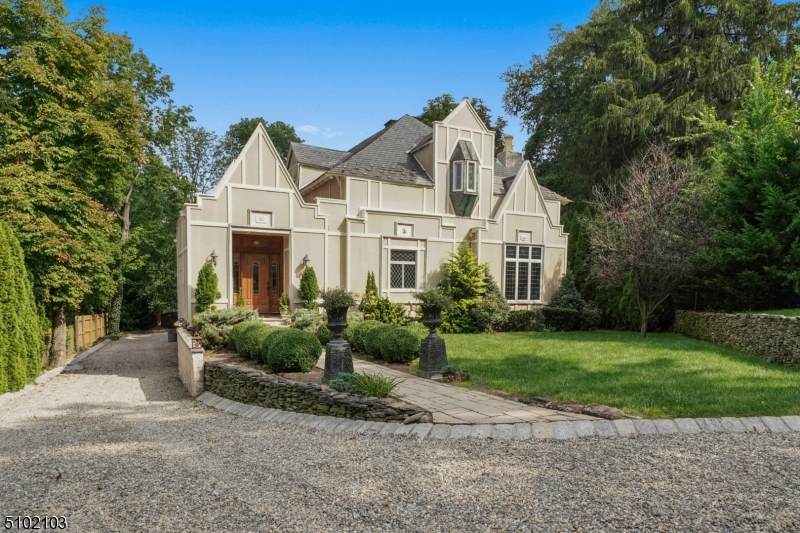 30 Blackburn Rd - Photo 1