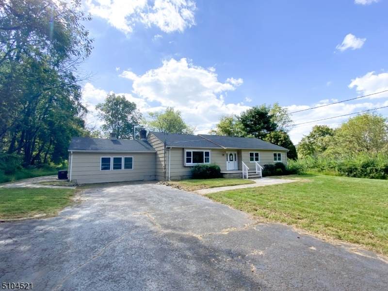 126 Bellis Rd - Photo 1