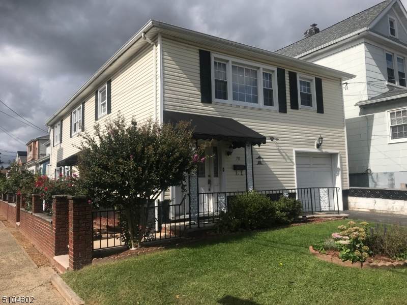 78 Clover St - Photo 1