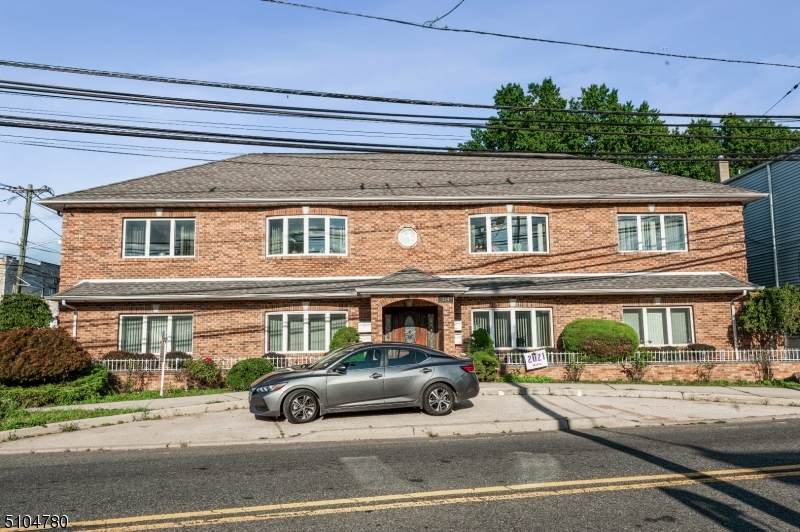 314 Midland Ave - Photo 1