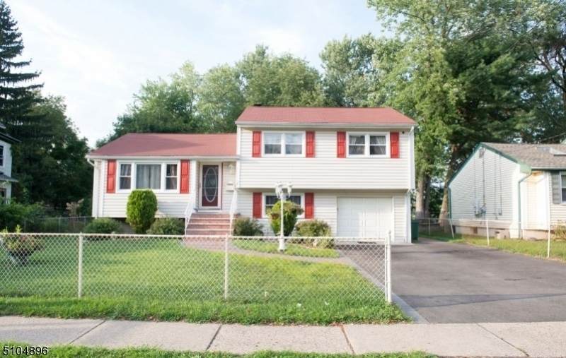 47 W Hanover Ave - Photo 1