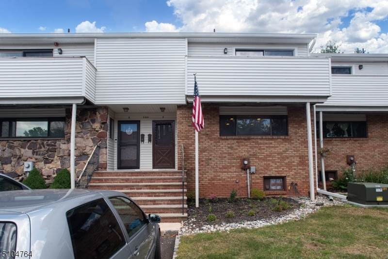 896 Merritt Dr - Photo 1