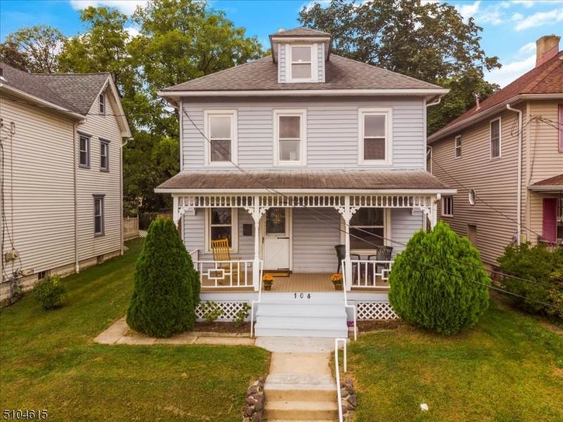 104 Park Ave - Photo 1
