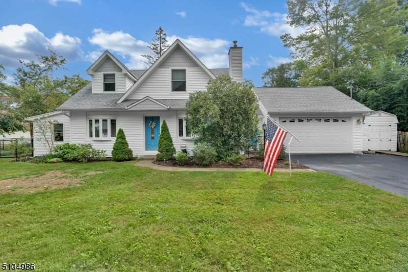 27 Abenaki Trl - Photo 1