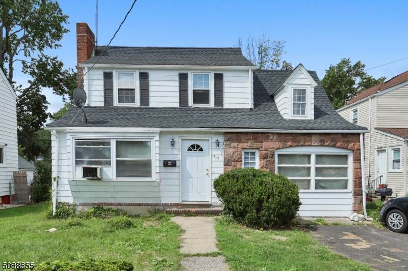 515 Pleasant Valley Way - Photo 1