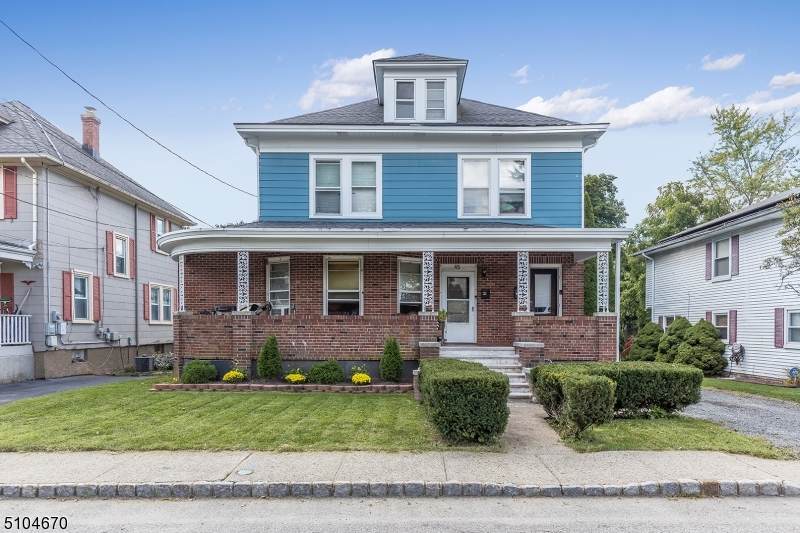 45 Ford Ave - Photo 1