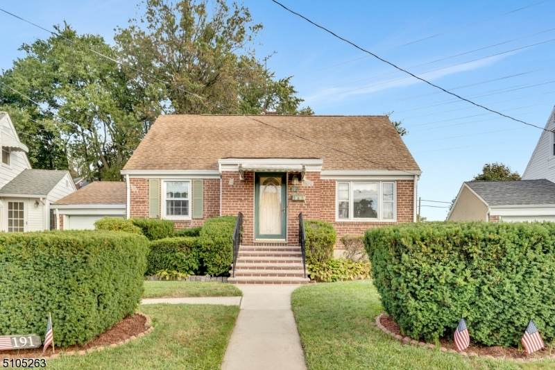 191 Bremond St - Photo 1