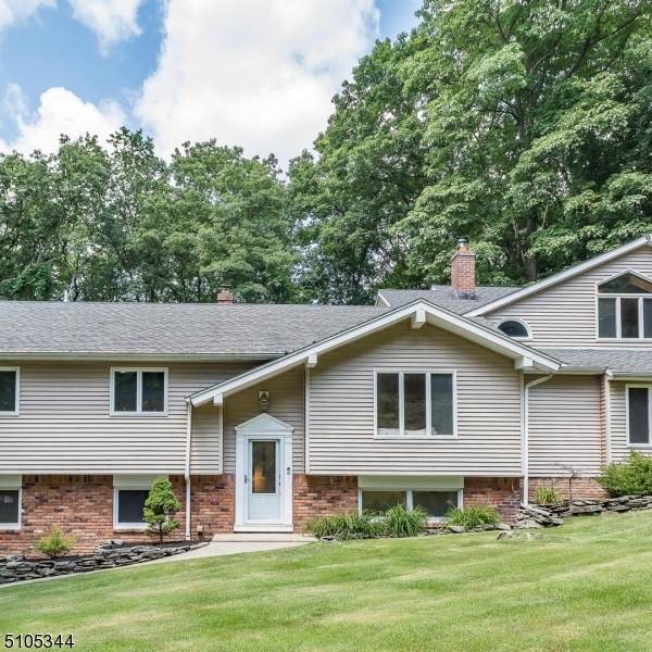 18 Alpine Rd - Photo 1