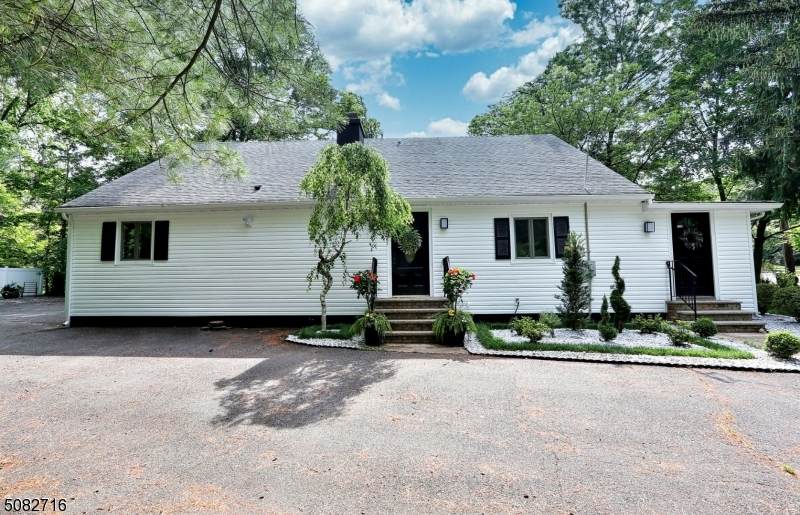 209 East Northfield Rd - Photo 1