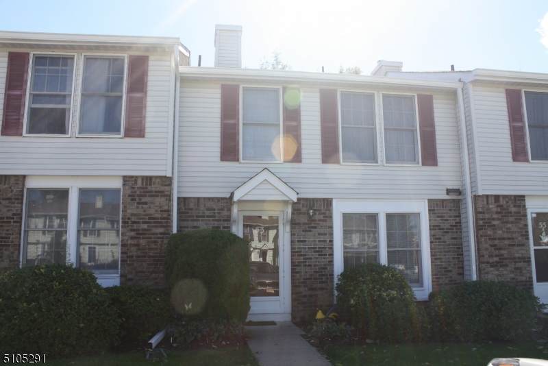 53 Ben Franklin Dr - Photo 1