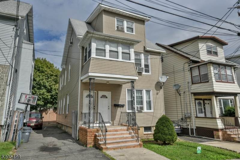 12 Liberty St - Photo 1