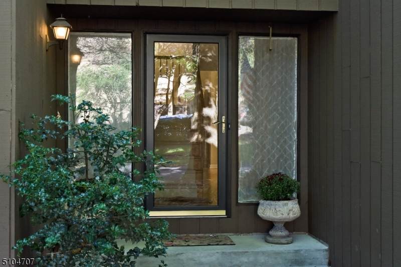 4 Poplar Ln - Photo 1