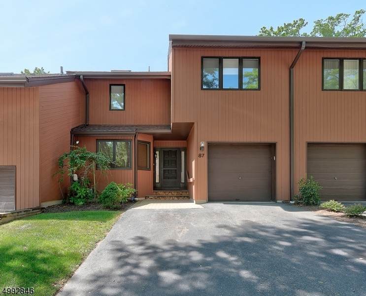87 Sullivan Dr - Photo 1
