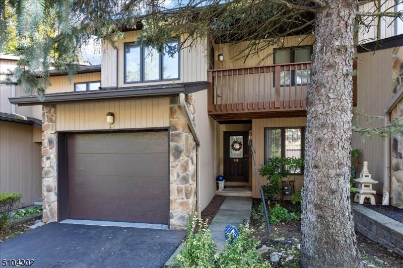 14 Woodland Drive - Photo 1