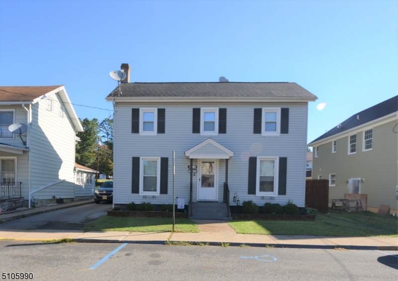 40 Taylor St - Photo 1