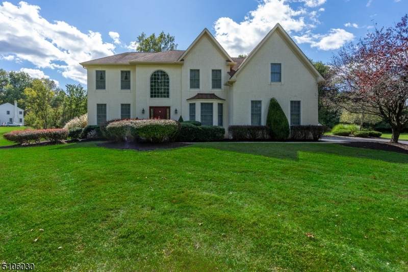 5 Chimney Hill Drive - Photo 1