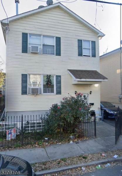 176 Godwin Ave - Photo 1