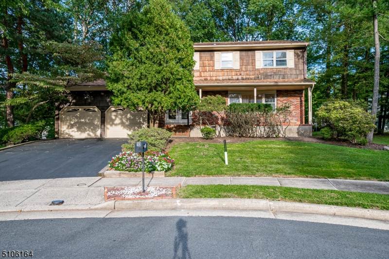 10 Wendy Ct - Photo 1