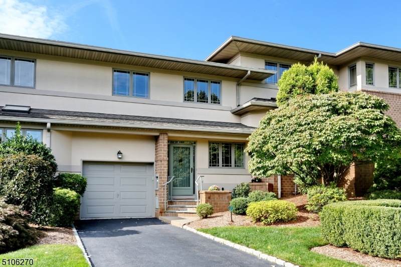 7 Fox Run Rd - Photo 1