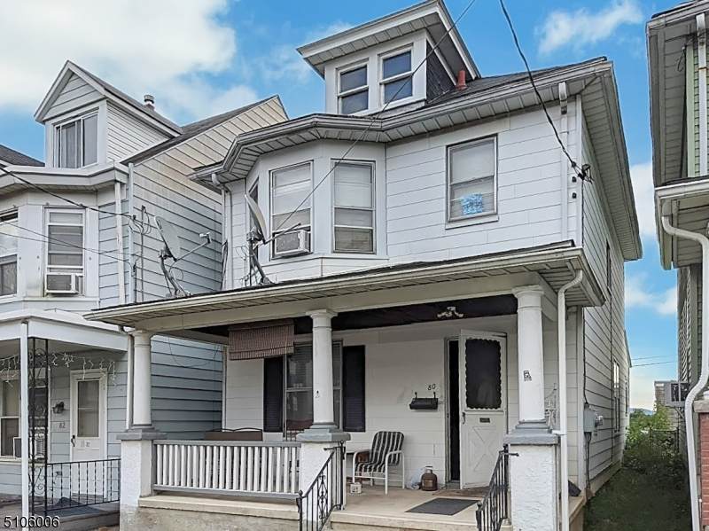 80 Heckman St - Photo 1