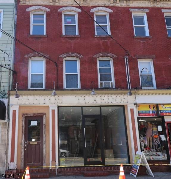 14 Wilson Ave - Photo 1