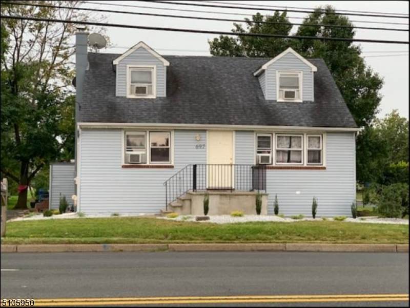 697 Franklin Blvd - Photo 1