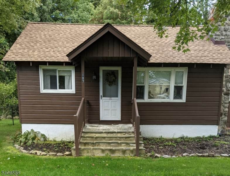 107 Bushwick Ln - Photo 1