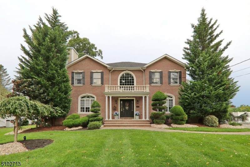 61 Amelia Dr - Photo 1