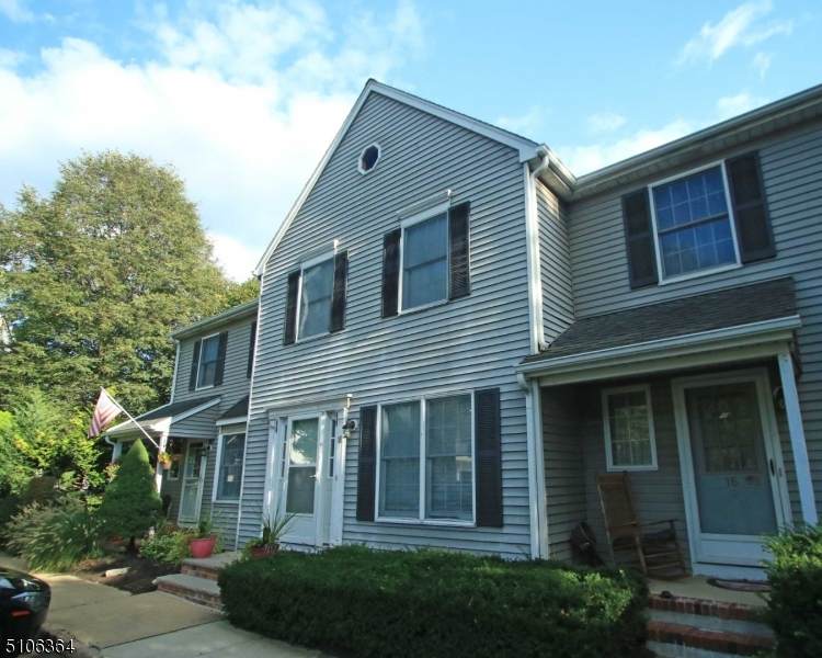 18 Village Ct - Photo 1