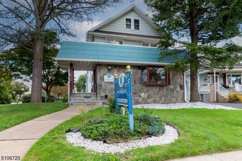 80 E Somerset St - Photo 1