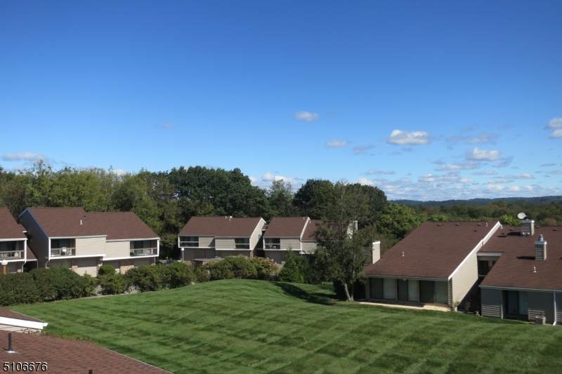 6 Crossway - Photo 1