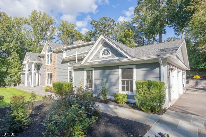 5 Rockledge Trail - Photo 1