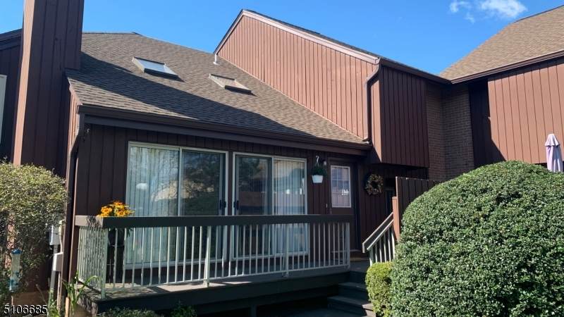 42 Bloomingdale Dr - Photo 1