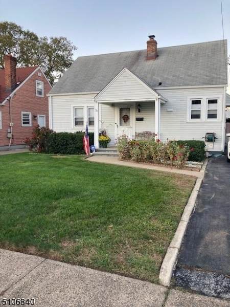 28 Emerson Ave - Photo 1