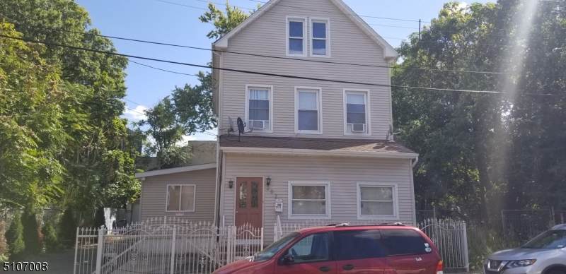 392 21St St - Photo 1