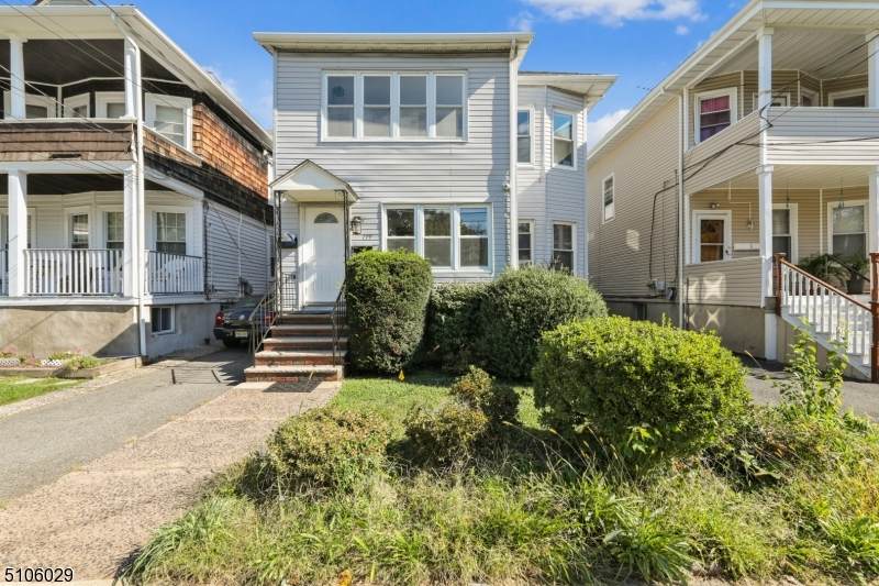 135 Claremont Ave - Photo 1