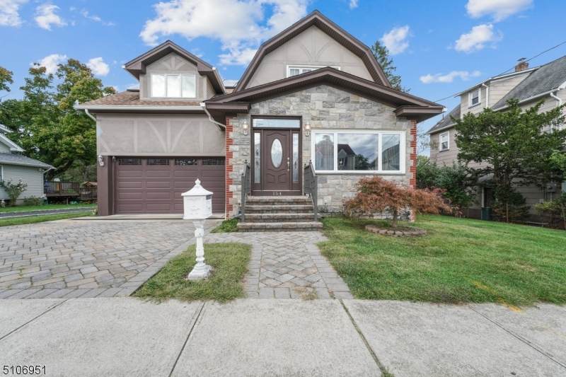 154 Ohlson Ave - Photo 1