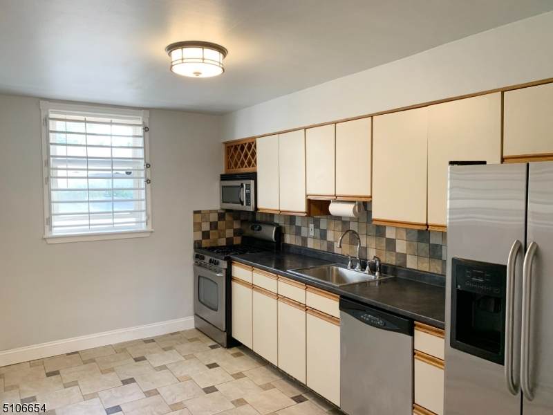 26 Clinton Street, Unit 1A - Photo 1