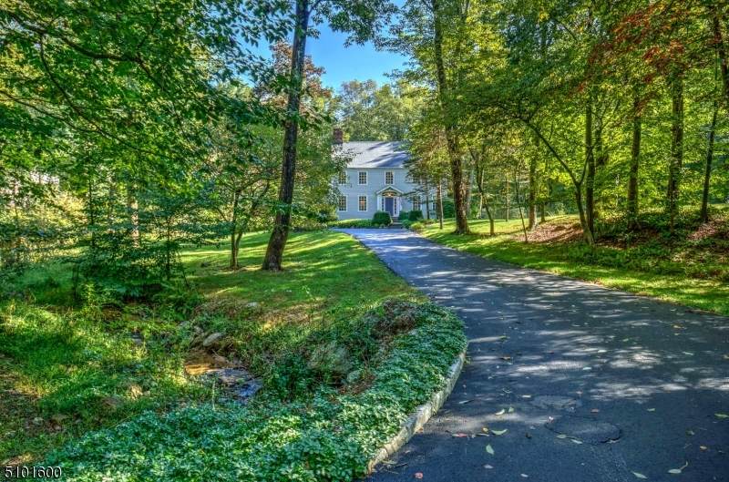 4 Brigade Hill Rd - Photo 1