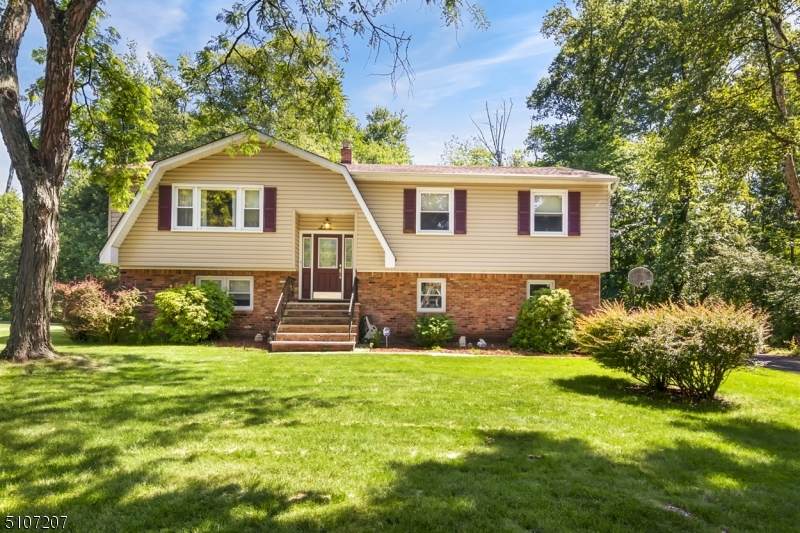 7 Brookside Ct - Photo 1