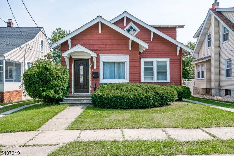 4 Colfax St - Photo 1