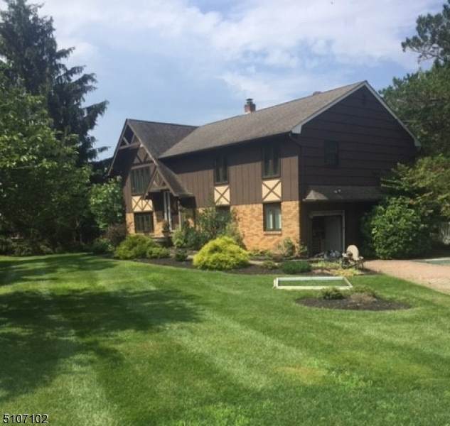 123 Warren Rd - Photo 1