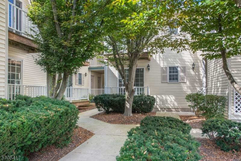 374 Potomac Dr - Photo 1