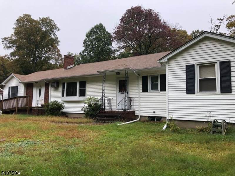 1084 Macopin Rd - Photo 1