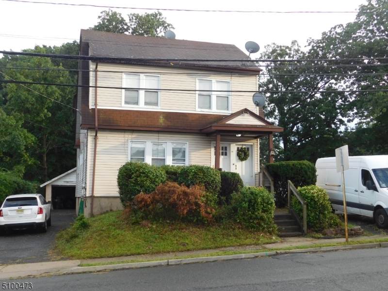 14 Overlook Ave - Photo 1