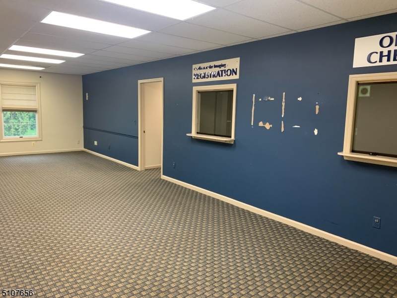 786 Mountain Blvd - Photo 1